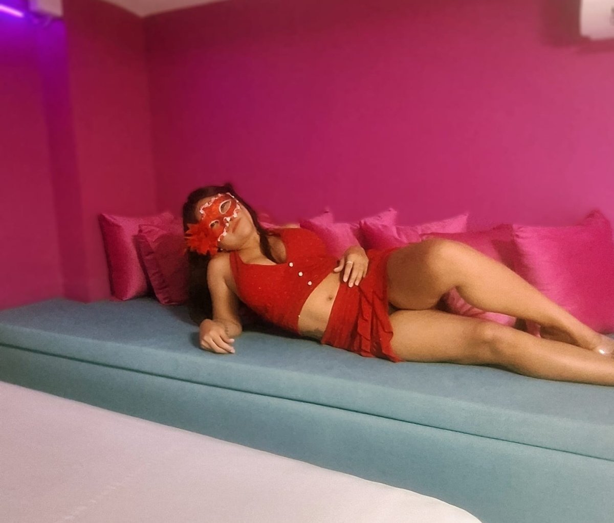 Phenix nuru masseuse pattaya vice