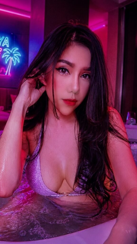 Parte sexy nuru masseuse pattaya vice